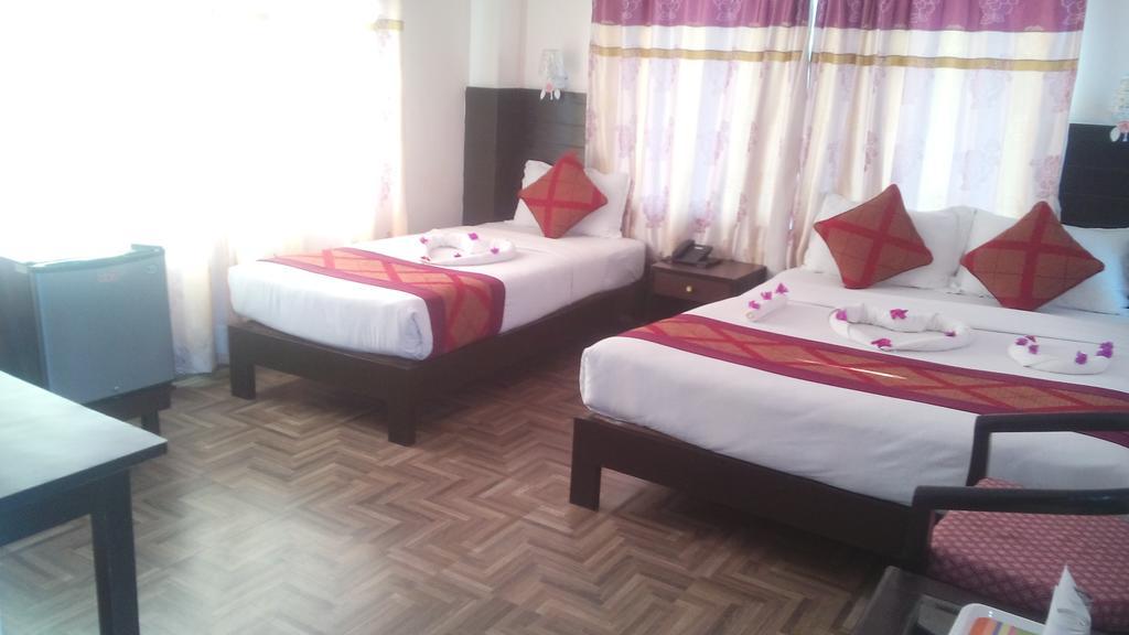 Hotel Center Lake Pokhara Quarto foto