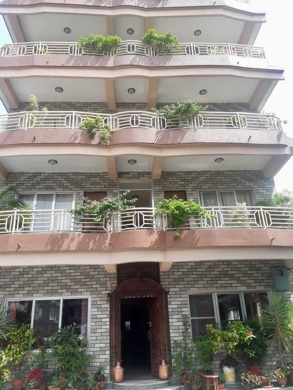 Hotel Center Lake Pokhara Exterior foto